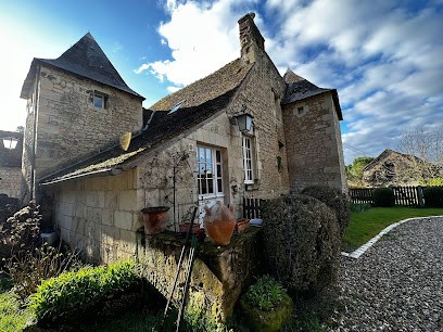 CENTRE EQUESTRE LES ALLEES D HARAMBURE, Centre Equestres à Yzeures-sur-Creuse