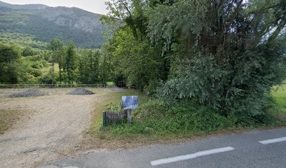 Ecuries De La Pl Hennitude, Pension pour Chevaux à Méry