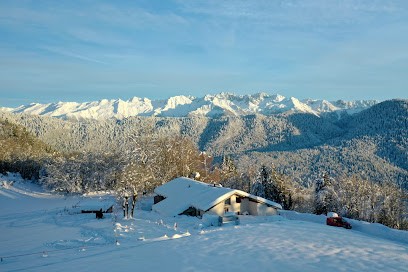 Le P'tit Refuge D'Iska, Pension pour Chevaux à Champ-Laurent