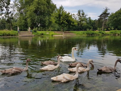 La Ferme Equestre De La Vieille Ecluse, Pension pour Chevaux à Moret-Loing-et-Orvanne