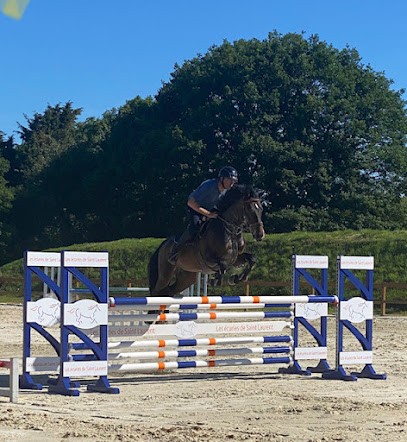 Les Écuries De Saint Laurent, Centre Equestres à Saint-Laurent-des-Bois