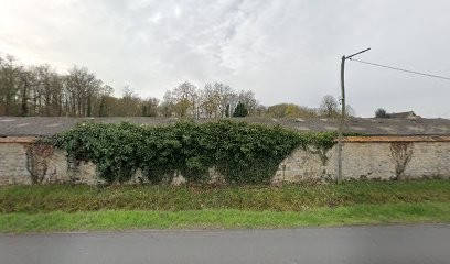 Écurie De L'etrier D'or, Centre Equestres à La Chapelle-en-Serval