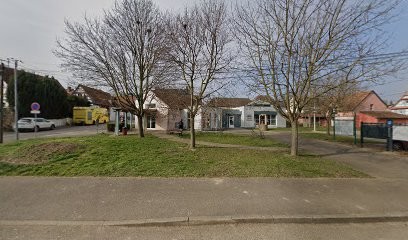 Ecole Care Alef, Centre Equestres à Kienheim