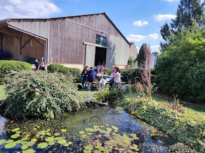 Écuries du noyer, Pension pour Chevaux à La Noue