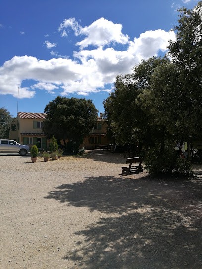 CENTRE EQUESTRE LA FENIERE, Centre Equestres aux Mées
