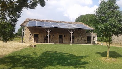 Equestrian Center Le Logis Du Poney, Centre Equestres à Saint-Sauvant