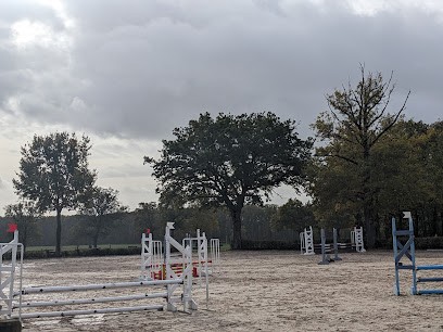 Ecuries De La Carmone Bondeau Pascal, Centre Equestres à Coulandon