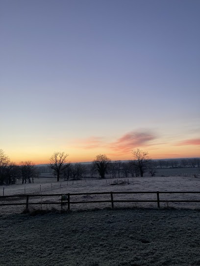 Equestrian Center Le Fleuriel, Centre Equestres à Épineuil-le-Fleuriel
