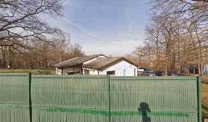 Anato Christian, Centre Equestres à Osny