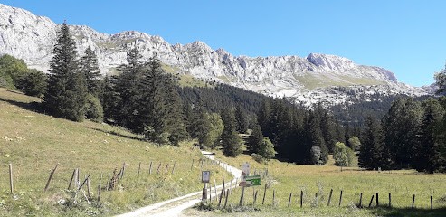 Ferme Équestre La Renardière, Centre Equestres à Villard-de-Lans
