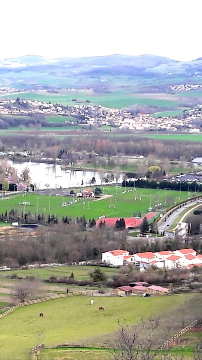 FUNCHEVAL, Centre Equestres à Cournon-d'Auvergne