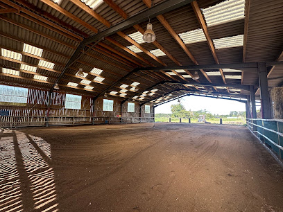 Angers Loir Jumping, Pension Pour Chevaux à Seiches-sur-le-Loir