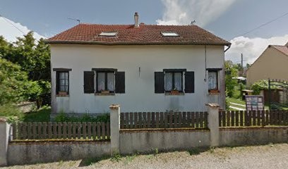 Le Ranch De La Vallée Du Puits, Centre Equestres à Fresnoy-le-Luat