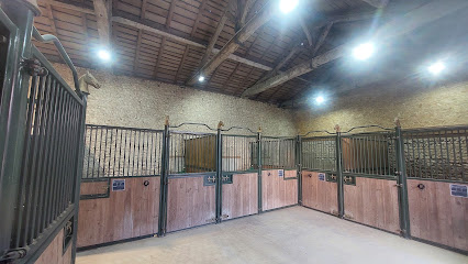 Ecurie B & G, Centre Équestre à Saint-Médard