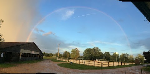 Equestrian Center De Villiers, Centre Equestres à Domérat