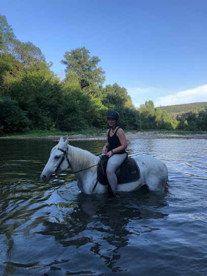 The Ballad Of The Val De Cèze, Centre Equestres à Goudargues