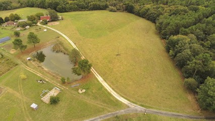 Carpentier Sullivan, Pension pour Chevaux à Saint-Crépin-d'Auberoche