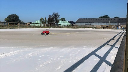 Écurie De L'Ostrevent à Hornaing, Pension pour Chevaux à Hornaing