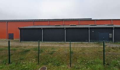 Hall Jézéquel, Centre Equestres à Garlan