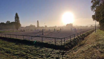 Stud Du Soleil, Centre Equestres à Semblançay