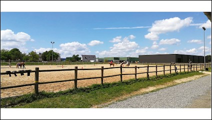 Earl 3 Rivieres, Centre Equestres à Mûrs-Erigné