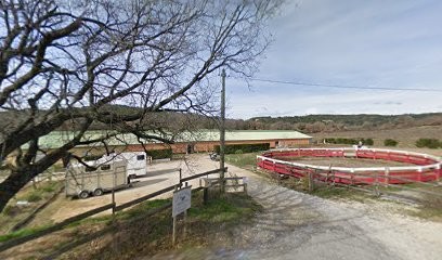 Écurie De Tavillan, Centre Equestres à Saint-Geniès-de-Malgoirès