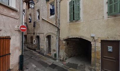 Reyre Flavien Guillaume, Centre Equestres à Saint-Martin-de-Crau