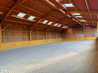 Écurie Du Country Club R&S, Pension Pour Chevaux à la Puisaye