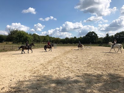 PONEY CLUB DE L ARCHE, Centre Equestres à La Bazouge-des-Alleux