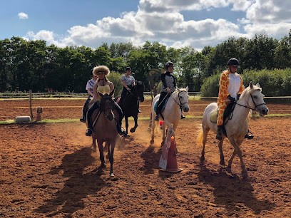 La Ferme Equestrian De La Forêt, Centre Equestres à Plessé