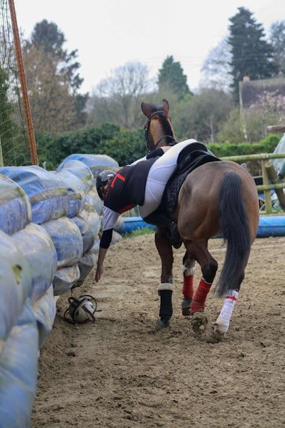 Étrier Du Roumois, Centre Equestres au Thuit de l'Oison