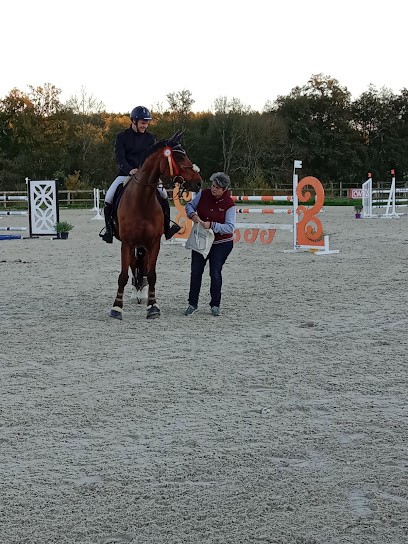CENTRE EQUESTRE DE VALLET, Centre Equestres à Vallet