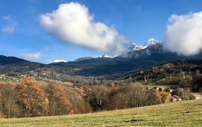 PMG FARM, Centre Equestres à Saint-Martin-d'Uriage