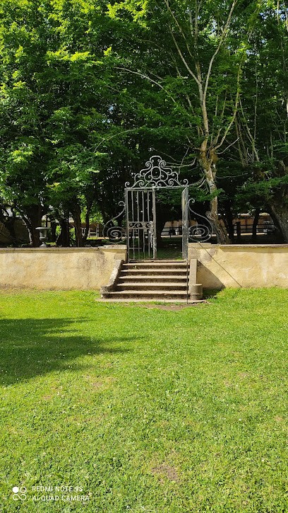 Pony Club Des Terrasses, Centre Equestres à Mont-Saint-Sulpice