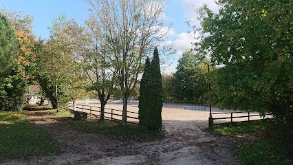 Stables Of Cornouaille, Centre Equestres à Elliant