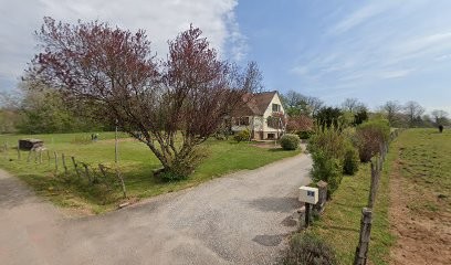 Ecurie De La Lizaine, Centre Equestres à Frahier-et-Chatebier