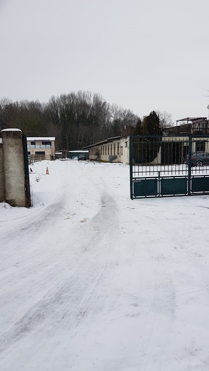 PONEY CLUB DE WARMERIVILLE, Centre Equestres à Warmeriville