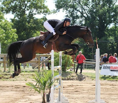 Les Ecuries Du Bourdiou, Centre Equestres au Porge