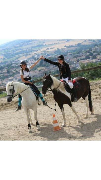Leisure Center And Equestrian, Centre Equestres à La Grand-Croix