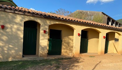 Les écuries du soleil, Pension pour Chevaux à Millau