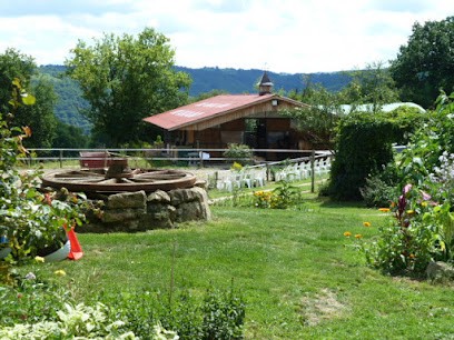 Au Bonheur Du Preix, Centre Equestres à Servant