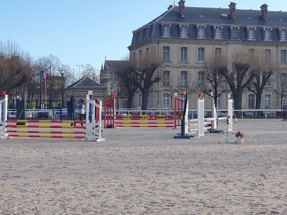 LES CADETS DE LA GARDE, Centre Equestres à Paris 12