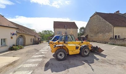 TERROIR COMTOIS, Centre Equestres à Étrabonne