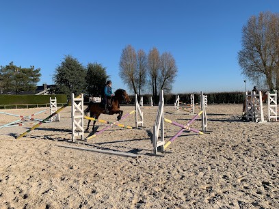 Les Ecuries De Clairis, Centre Equestres à Savigny-sur-Clairis