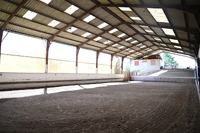 Centre Équestre De Chantemerle, Centre Équestre à Légny