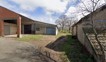 Elevage De Man, Centre Equestres à Salles