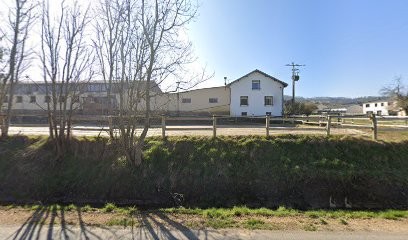 Stables Du Diapason, Centre Equestres à Faulx