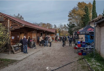 Écurie De La Rive Au Loup, Pension pour Chevaux à La Celle