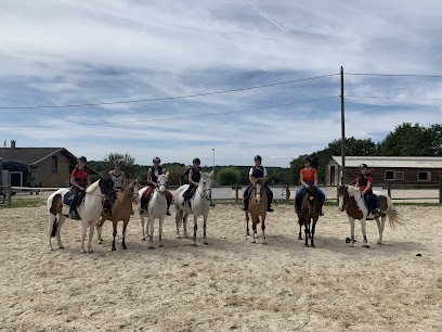 Ecurie Des Chanaies, Centre Equestres à Saint-Amour
