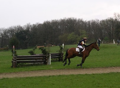 CLUB HIPPIQUE DE PIBRAC, Centre Equestres à Pibrac